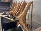 Houten kleerhangers