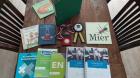 Medaille, boeken, multomap 
