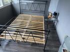 Twee persoons bed 2 nacht kastjes