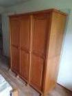 Blank eiken klerenkast