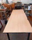 Stevige werktafel. 200 x80cm, 70hoog