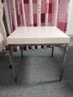 Ikea tafeltje