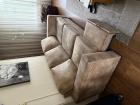 3zitsbank  1 deel kan als lounge  218 cm breed en  93 cm breed