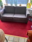 Gratis | 2 bruin kleurige banken 176cm breed