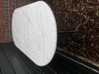 Marmeren tafel 160x70x60 met gietijzeren onderstel 