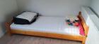 Eenpersoons grenen bed