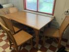 Eethoek tafel 4 stoelen Hein Crispijn