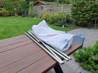 Luifel met stokken voor caravan