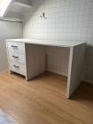 Bureau met ladekast
