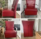 Mooie rode stoel – stijlvol, comfortabel en een echte eyecatcher. In n