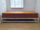 2x 1pers stalen bed