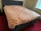 Boxspring bed, 2 persoons