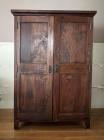 Massief houten kast