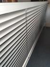 Drie horizontale lamellen, zilver