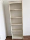 Witte boekenkast