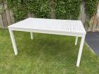 Gratis af te halen tuintafel 