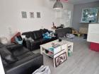 Bankstel 2 zit , bankstel 3 sit , wandkast , 1 persoonsbed met metaal