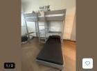 Hoogslaper met bureau en slaaplogeerbed