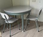 Keukentafel met bijpassende stoelen