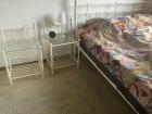 2-persoons bed 200 x 145 cm