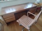 Bureau met stoel