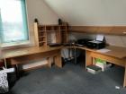 houten bureau/werktafel in hoekopstelling
